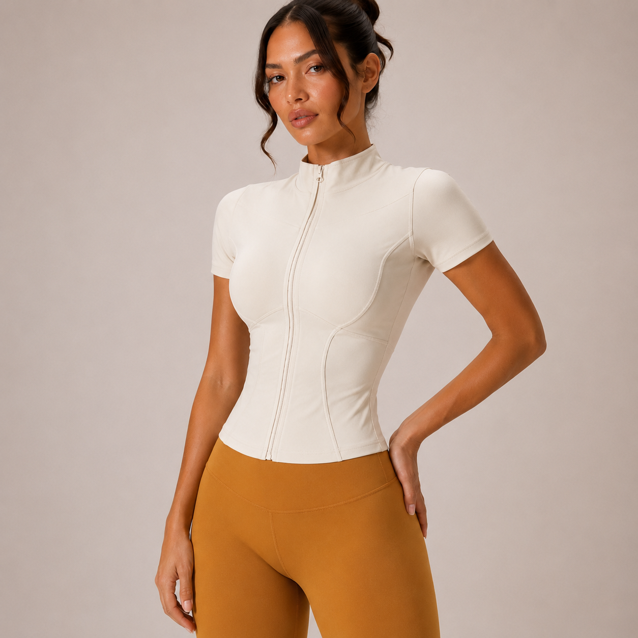Top Sculpt Zip de Manga Corta