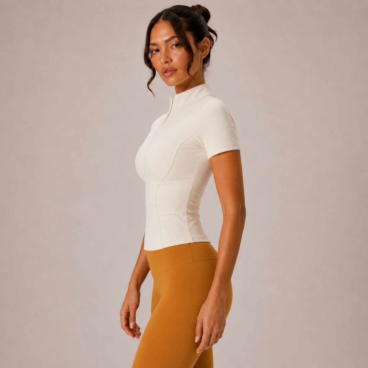 Top Sculpt Zip de Manga Corta