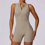 Mono Forma Short